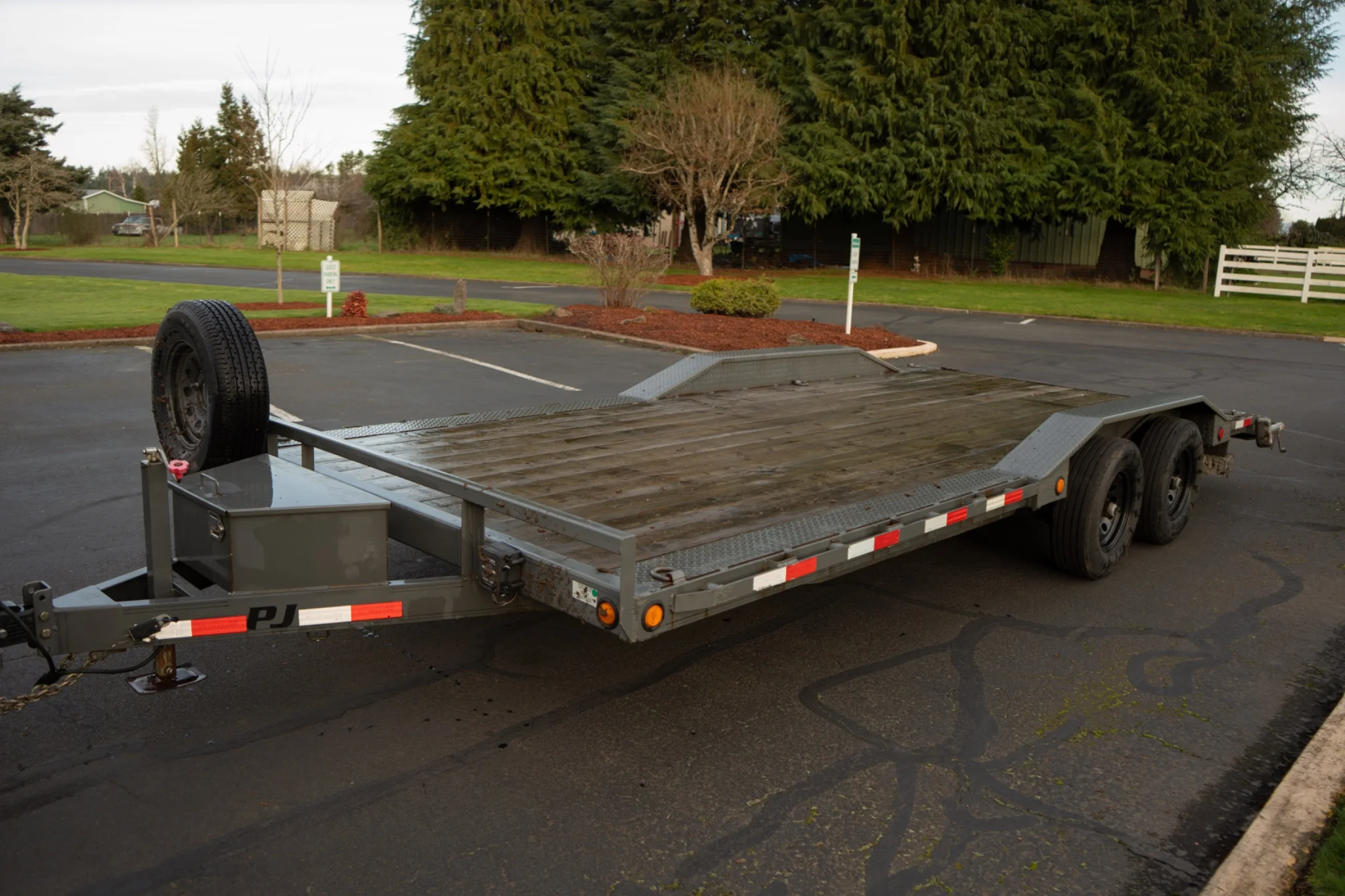 8.5×20 Car Hauler for rent in Salem Oregon